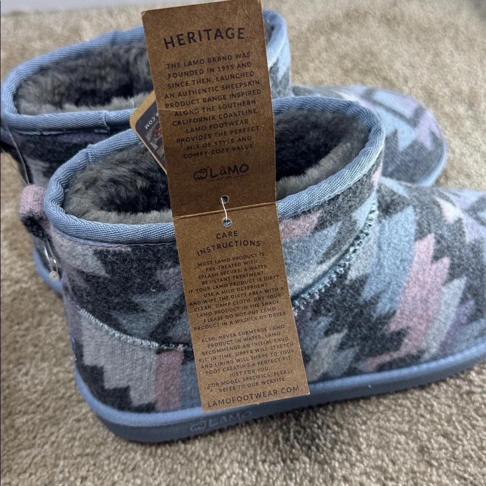 Lamo Women's Geometric Slippers - Blue, Pink, Gray - Picture 6 of 7